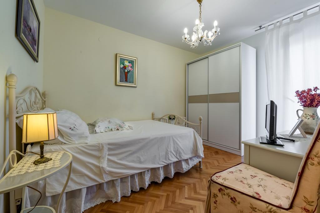 Apartments Zoran สปลิท ภายนอก รูปภาพ