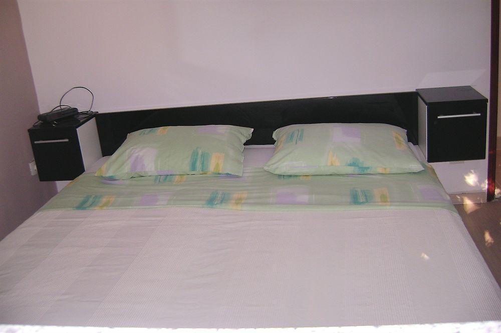 Apartments Zoran สปลิท ภายนอก รูปภาพ