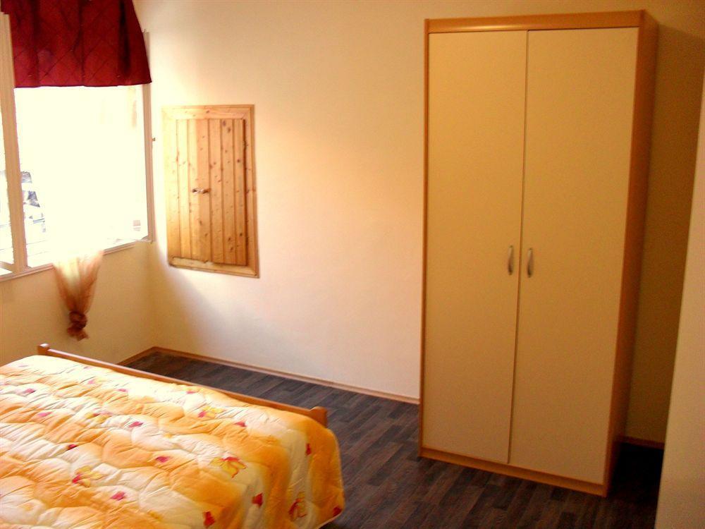 Apartments Zoran สปลิท ภายนอก รูปภาพ